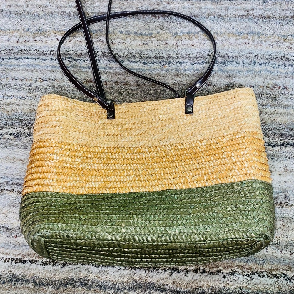Faded Glory Two-Tone Straw Tote in Natural and Olive